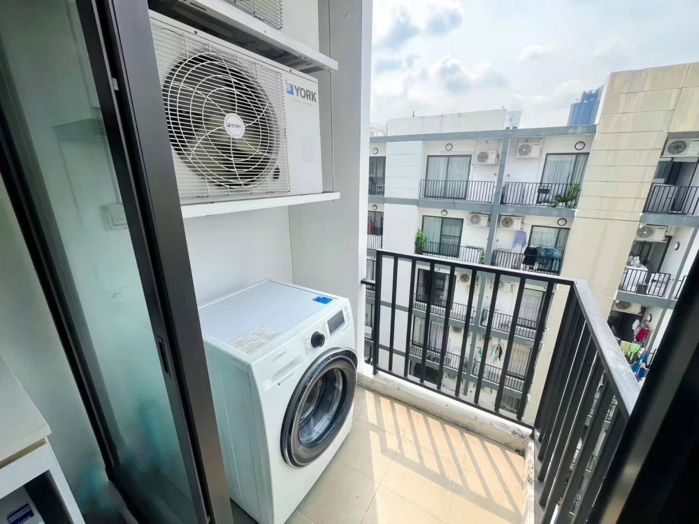 ให้เช่า The Nest Sukhumvit 22 1 ห้องนอน 1 ห้องน้ำ เฟอร์นิเจอร์ครบครัน หิ้วกระเป๋าเข้าอยู่ได้เลยจ้า