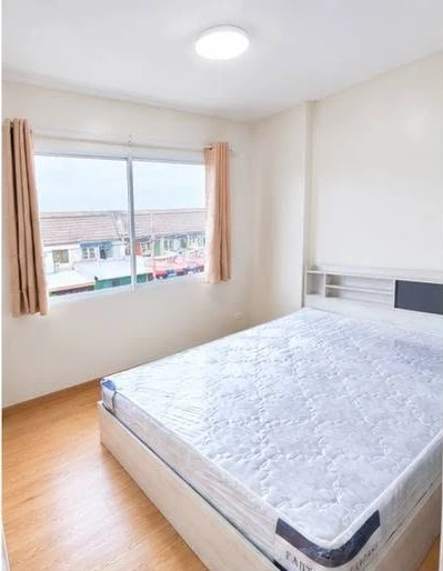 ให้เช่า The NHA Condo Prachanivect 3 ห้องพร้อมอยู่ ทำเลดี บรรยากาศเป็นส่วนตัว รีบจับจองเลยจ้า
