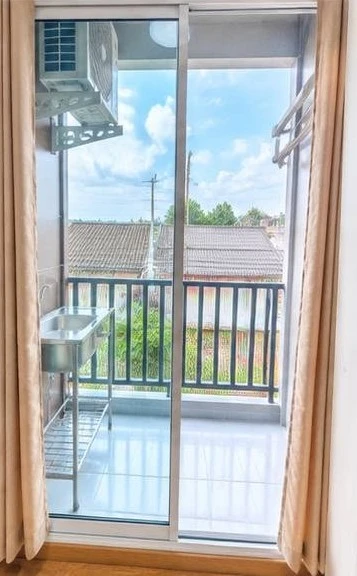 ให้เช่า The NHA Condo Prachanivect 3 ในห้องมีเฟอร์นิเจอร์ครบครัน มาแต่ตัวเข้าอยู่ได้เลย