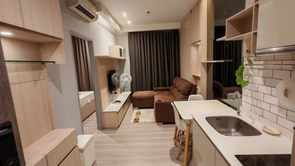 ให้เช่า The Niche Pride Thonglor-Phetchaburi ชั้น 14 วิวสระ แต่งครบ สนใจจองเลย