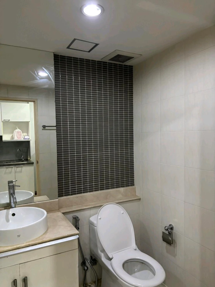 ให้เช่า The Niche Sukhumvit 49 ชั้น 2 ห้องแต่งครบ เข้าอยู่ได้เลย จองด่วน