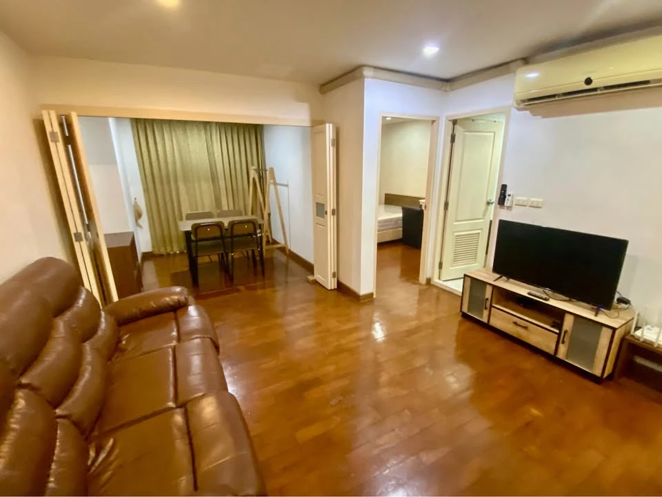 ให้เช่า The Niche Sukhumvit 49 ห้องกว้าง อยู่สบายสุด ไม่อึดอัดเลย จองก่อนได้ก่อน