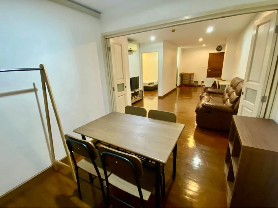ให้เช่า The Niche Sukhumvit 49 ห้องกว้าง อยู่สบายสุด ไม่อึดอัดเลย จองก่อนได้ก่อน