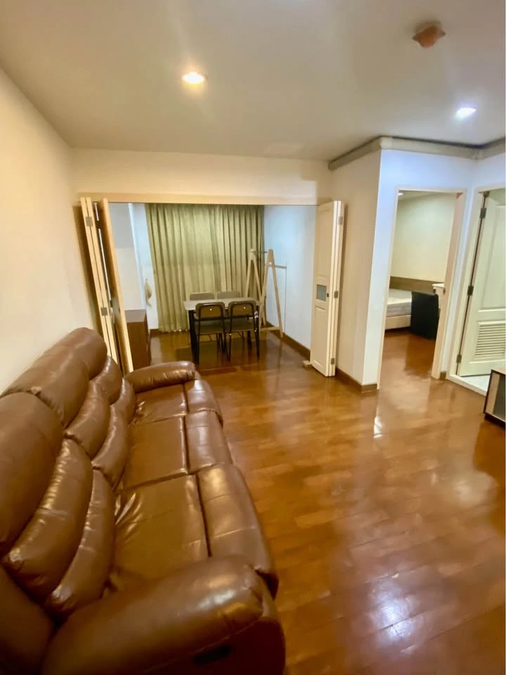 ให้เช่า The Niche Sukhumvit 49 ห้องกว้าง อยู่สบายสุด ไม่อึดอัดเลย จองก่อนได้ก่อน