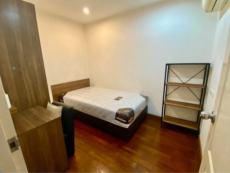 ให้เช่า The Niche Sukhumvit 49 ห้องกว้าง อยู่สบายสุด ไม่อึดอัดเลย จองก่อนได้ก่อน