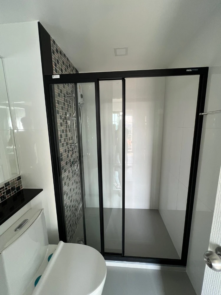 ให้เช่า The One Plus Grand Ramkhamhaeng ชั้น 6 ห้องกั้น แต่งครบ น่าอยู่ จองเลย ด่วนๆ