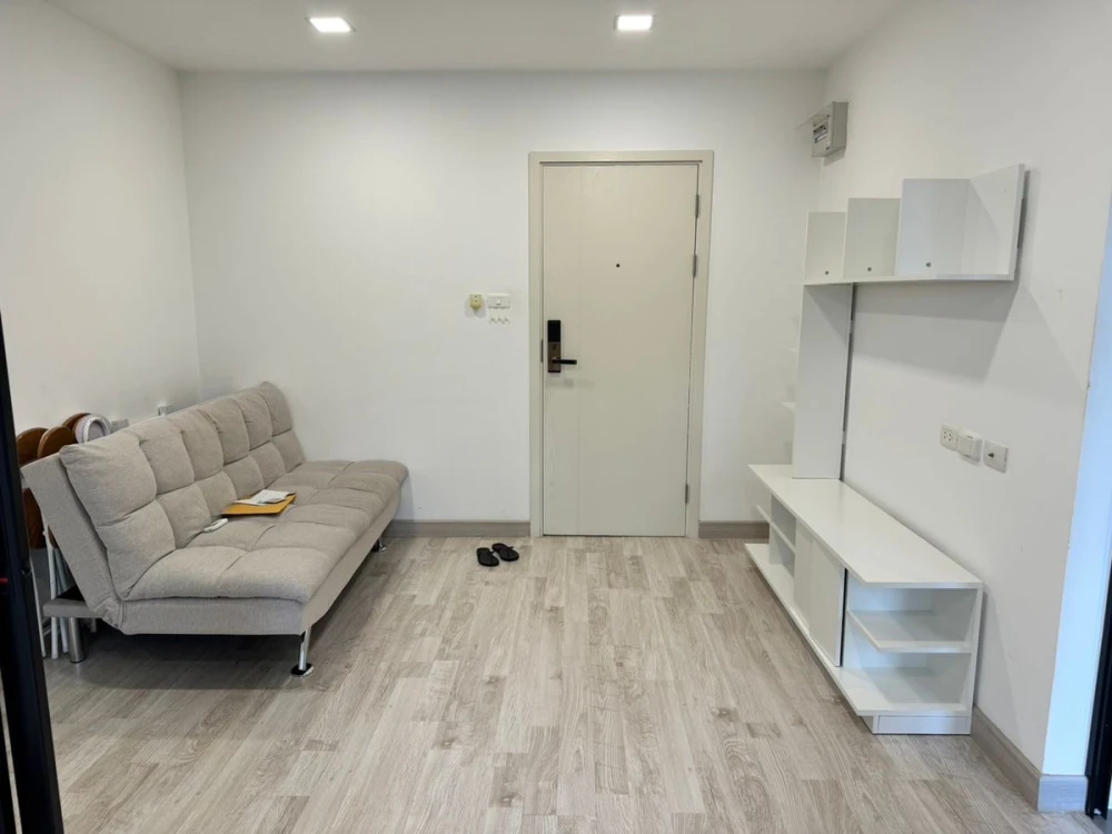 ให้เช่า The One Plus Grand Ramkhamhaeng มาพร้อมเฟอร์และเครื่องใช้ไฟฟ้าครบ สนใจจองเลย