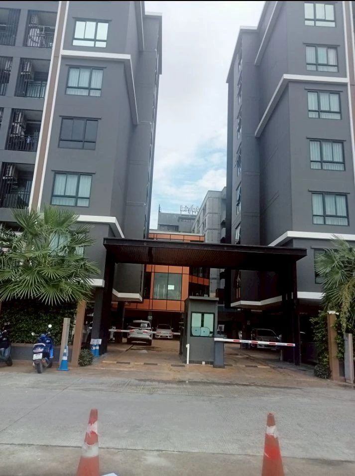 ให้เช่า The One Plus Grand Ramkhamhaeng ห้องพร้อมอยู่ เฟอร์ฑร้อม ชั้นไม่สูงเข้าออกสะดวกสาย จองเลย