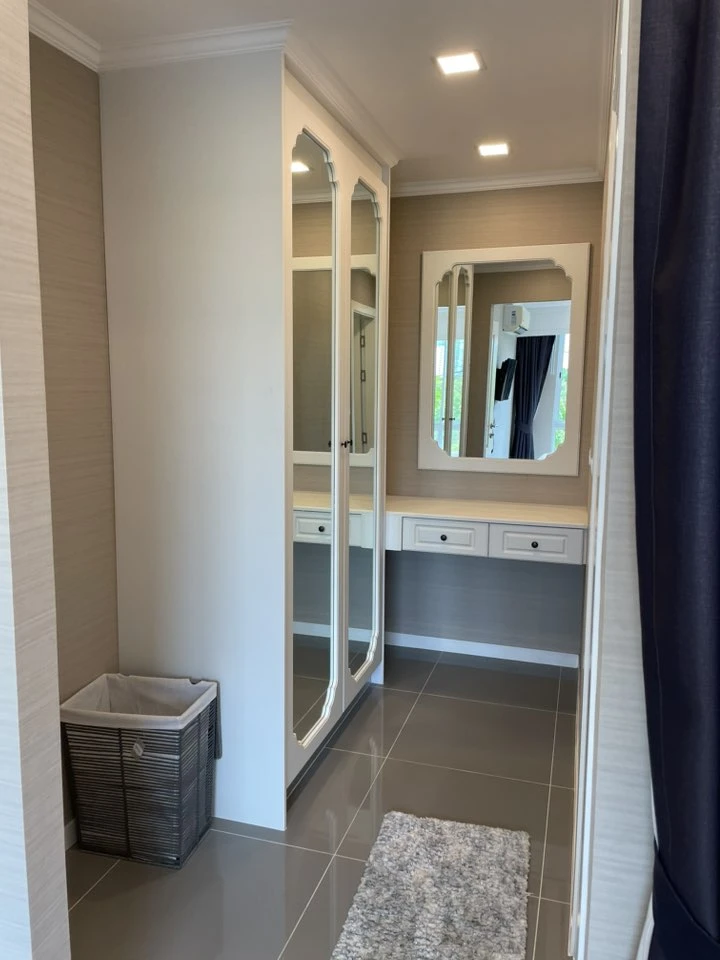 ให้เช่า The Orient Resort and Spa ชั้น 2 ตึก C ในห้องมีทุกอย่างครบ พื้นที่ใช้สอยเยอะมาก จองเลย