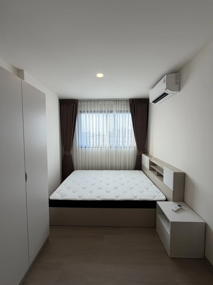 For rent: The Origin Bang Khae. Nice room, fully furnished. Just bring your belongings and move in! Don't miss out!
