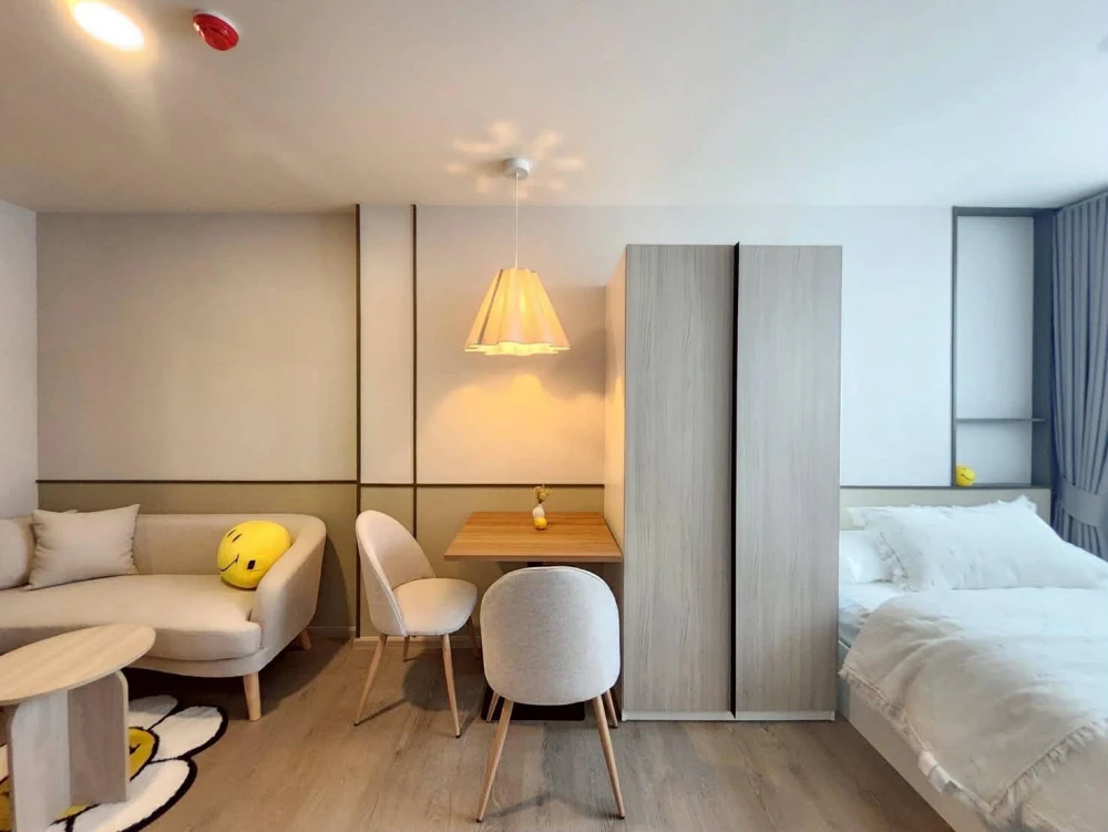 ให้เช่า The Origin สุขุมวิท–แพรกษา ห้อง Studio ชั้น 15 ได้วิวสูง เฟอร์ เครื่องใช้ไฟฟ้าครบ รีบมาจองได้แล้ว