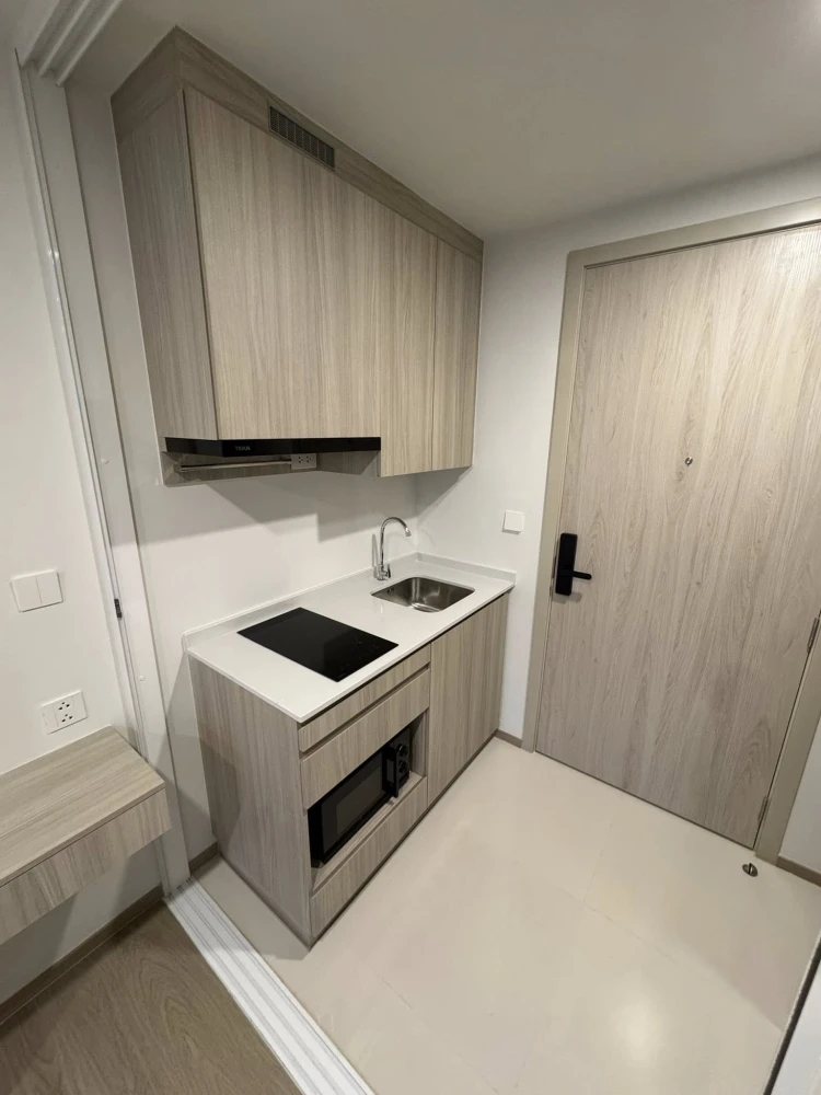 ให้เช่า The Origin Phaholyothin 57 ห้องน่าอยู่ มาพร้อมเฟอร์นิเจอร์ครบครัน หิ้วกระเป๋าเข้าอยู่ได้เลยจ้า