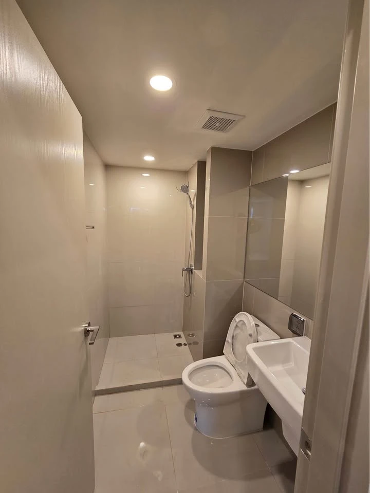 ให้เช่า The Origin Phaholyothin 57 ห้องมุมให้ความเป็นส่วนตัว ในทำเลสุดปัง เดินทางสะดวก จองเลย