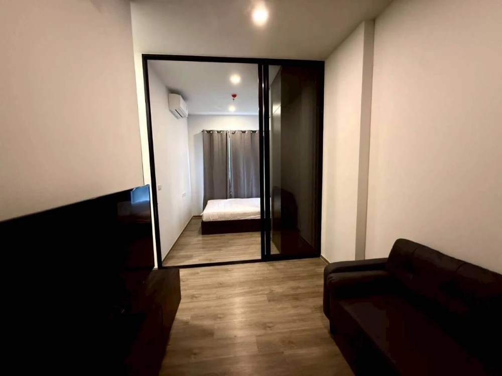 ให้เช่า The Origin Plug & Play Ramintra ห้องน่าอยู่ ชั้นไม่สูง เฟอร์พร้อม จองเลย