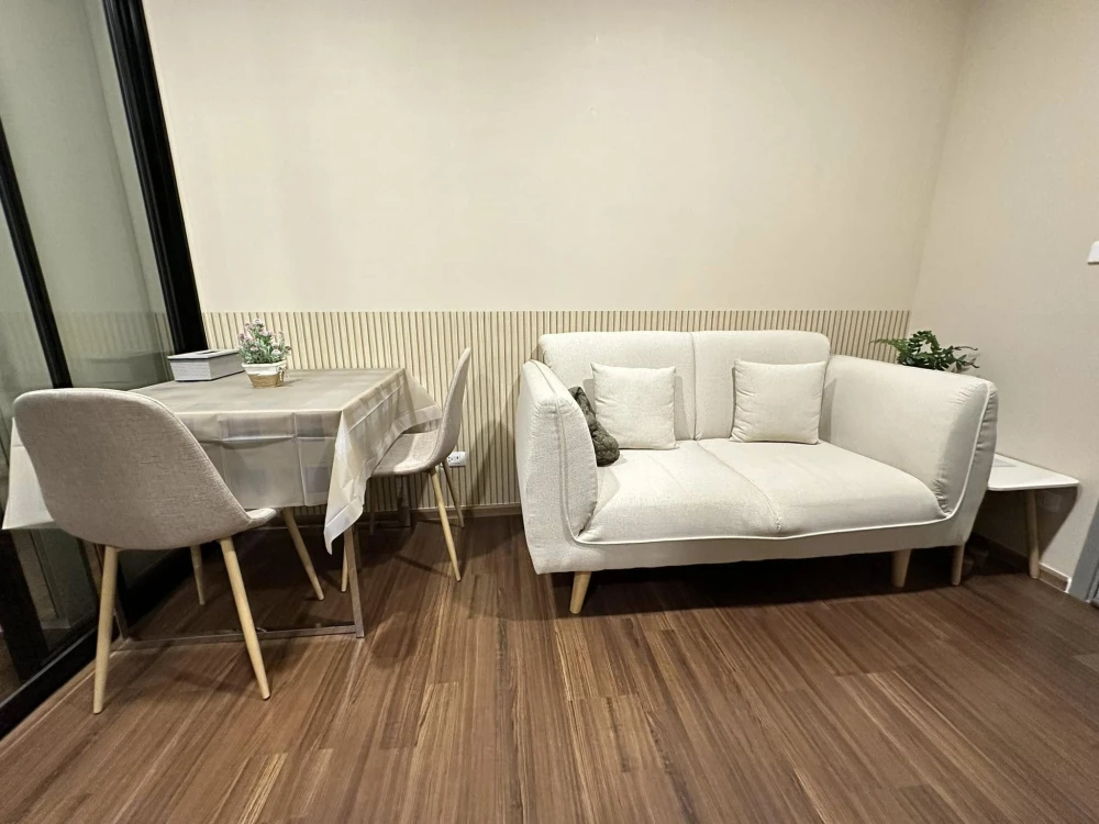 ให้เช่า THE ORIGIN Ram 209 Interchange ห้องน่าอยู่ เฟอร์นิเจอร์และเครื่องใช้ไฟฟ้าครบครัน วิวสวย จองเลย