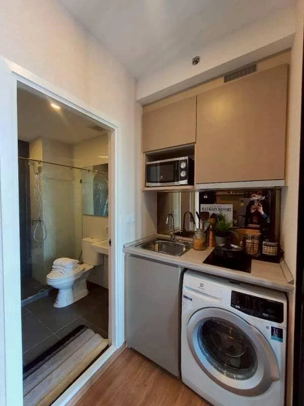 ให้เช่า The Origin Ram 209 interchange ห้องน่าอยู่ Funiture ครบครัน ลากกระเป๋าเข้าอยู่ได้เลย อย่าพลาด