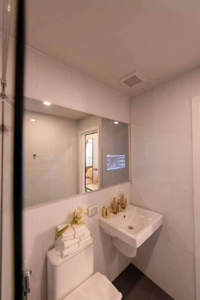 ให้เช่า The Origin Ram 209 interchange ห้องน่าอยู่ Funiture ครบครัน ลากกระเป๋าเข้าอยู่ได้เลย อย่าพลาด