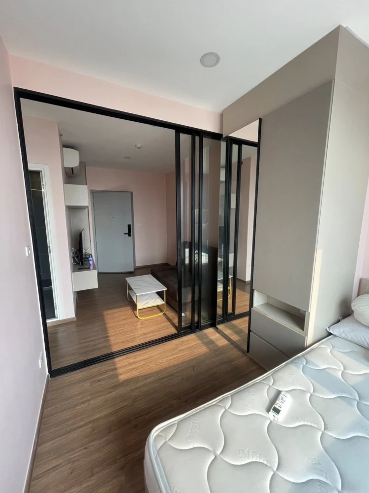 ให้เช่า The Origin ram 209 Interchange แบบ 1 ห้องนอน 1 ห้องน้ำ ตกแต่งครบครัน สนใจจองเลย