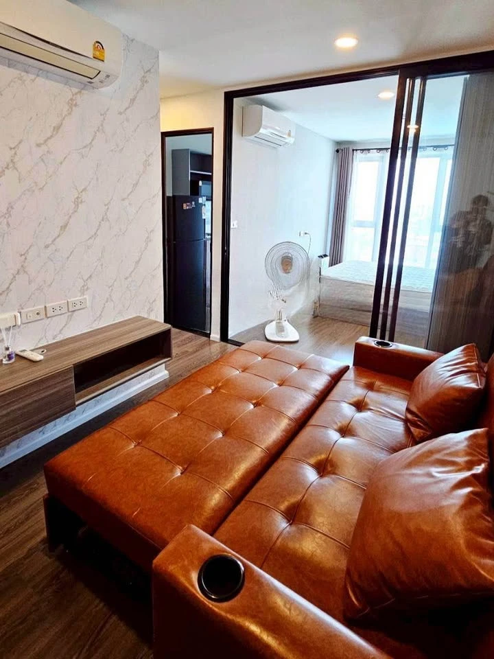 ให้เช่า The Origin Ramintra 83 station ตึก E ชั้น 8 (Top floor) ไม่มีห้องตรงข้าม อยู่ติดห้องสมุด มีความเป็นส่วนตัว