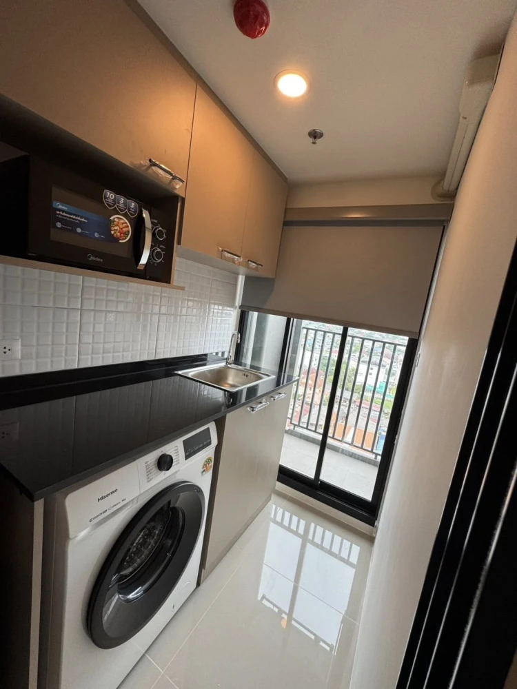 ให้เช่า The Origin Sukhumvit - Praksa ห้องน่าอยู่ ชั้น 12 มาพร้อมเฟอร์นิเจอร์ครบครัน หิ้วกระเป๋าเข้าอยู่ได้เลยจ้า