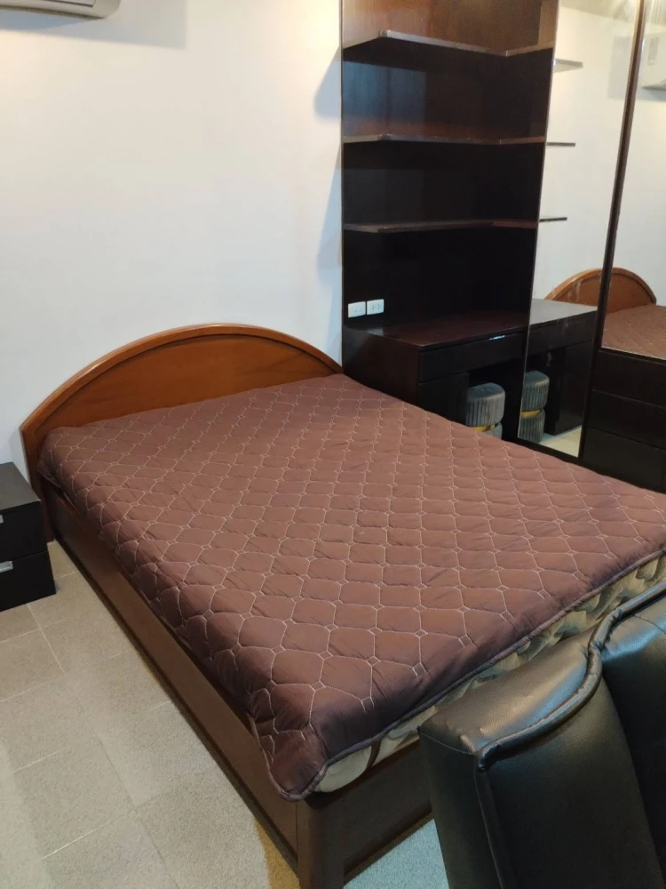 For rent: The Parkland Bangna, 7th floor. Spacious and comfortable room, fully furnished. Book now, don't miss out!