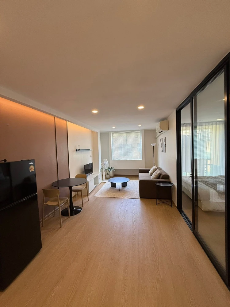 ให้เช่า The Parkland Bangna 1 ห้องนอน พื้นที่ใช้สอยเยอะ ตกแต่งคุมโทน สิ่งอำนวยความสะดวกครบครัน รีบจองเลยจ้า