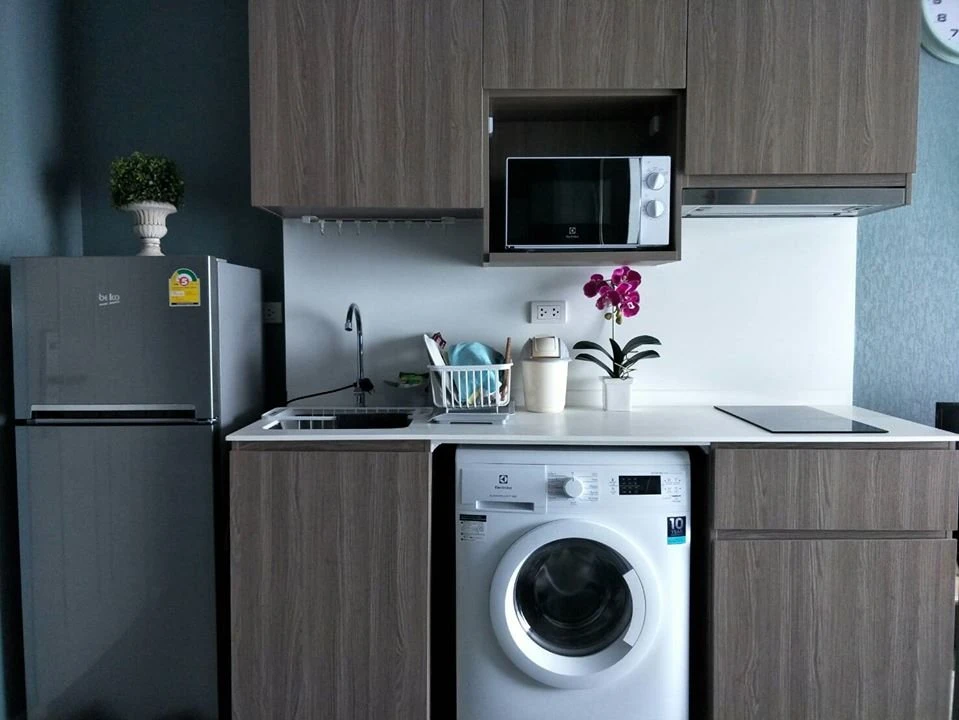 ให้เช่า The Parkland Charan–Pinklao ชั้น 8 วิวเมือง มาพร้อมการตกแต่งที่ครบครัน จองเลย