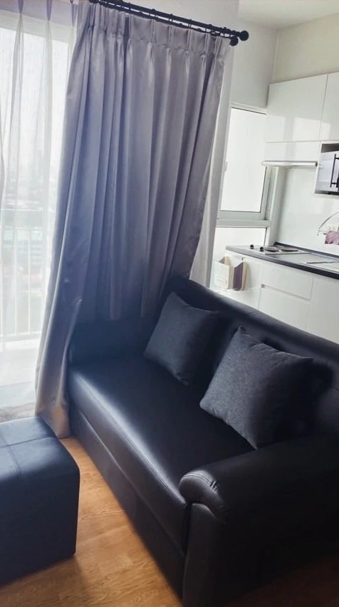 ให้เช่า The Parkland Grand Taksin ห้องกว้างอยู่สบาย ลมเย็นตลอดทั้งวัน พร้อมเข้าอยู่ได้เลย