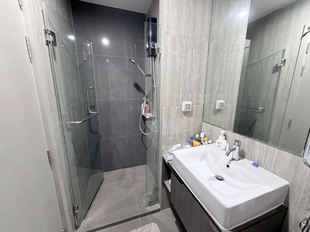 ให้เช่า The Parkland Phetkasem 56 ห้องชั้น 30 สูงมากๆ รับลมดีสุดๆ จองแล้วจะไม่ผิดหวัง