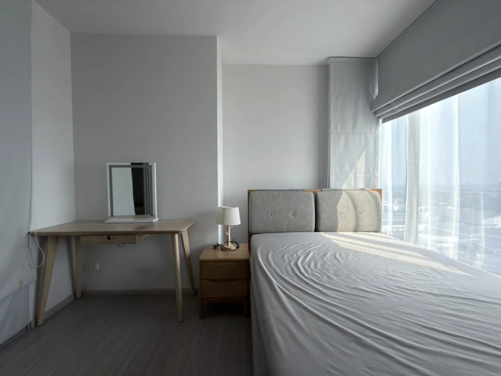 ให้เช่า  The Parkland Phetkasem 56 เฟอร์นิเจอร์ + เครื่องใช้ไฟฟ้าครบ หิ้วกระเป๋าเข้าอยู่ได้เลย