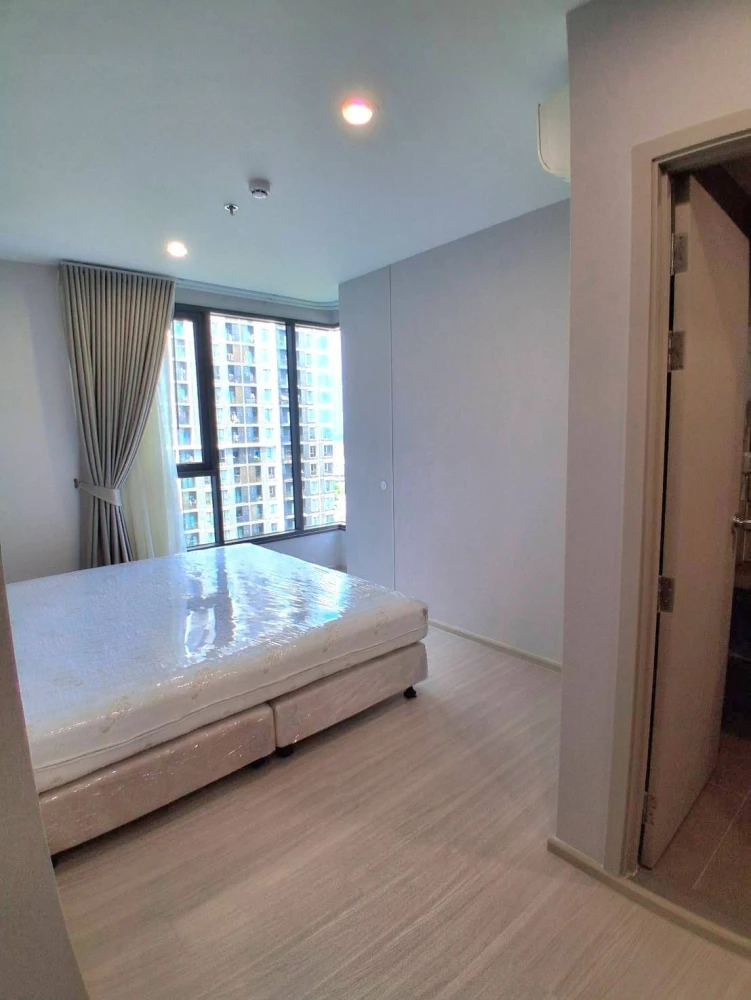 ให้เช่า The Parkland Phetkasem 56 2 ห้องนอน 2 ห้องน้ำ พื้นที่ใช้สอยเยอะ สิ่งอำนวยความสะดวกครบ รีบจองเลย