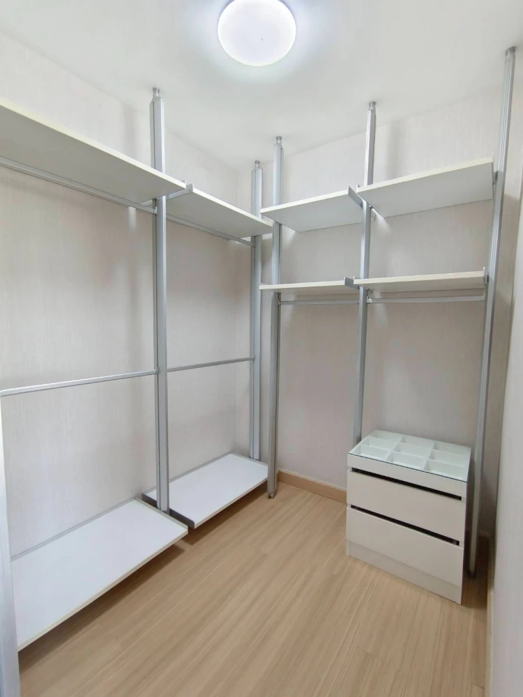 ให้เช่า The Parkland Srinakarin ชั้น 12 ห้องกว้าง อยู่สบาย แต่งครบ จองด่วนๆ