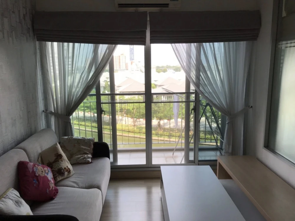 ให้เช่า The Parkland Srinakarin Lakeside ห้องกว้างพร้อมอยู่ ชั้นไม่สูง เฟอร์พร้อม จองเลย