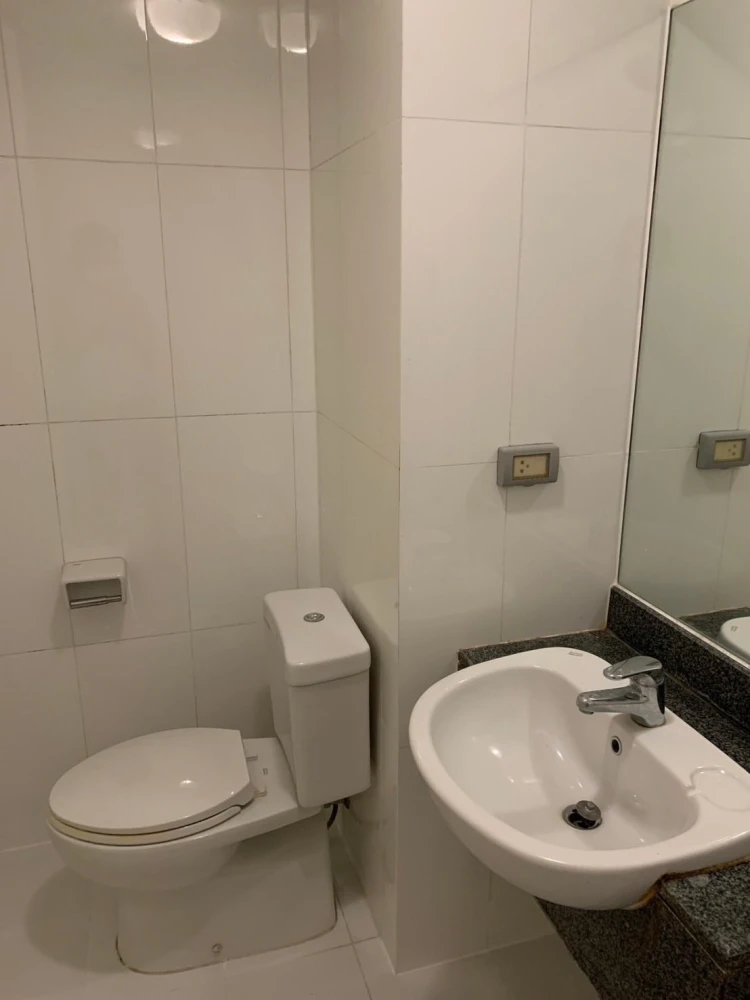 ให้เช่า The Parkland Srinakarin Lakeside ห้องกว้างอยู่สบาย ไม่อึดอัด พร้อมเฟอร์ฯครบชุด ต้องจอง