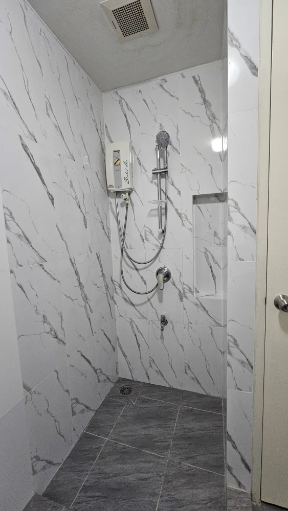 ให้เช่า The Parkland Srinakarin Lakeside 1 ห้องนอน 1 ห้องน้ำ ชั้น 19 ทำเลดี ไม่ร้อน จองด่วน