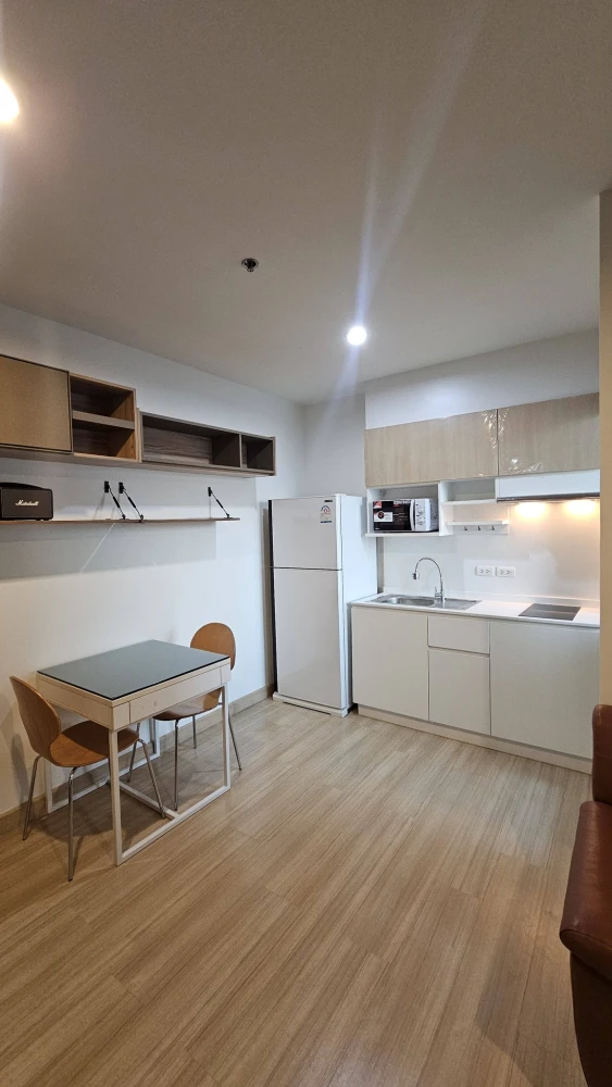 ให้เช่า The Parkland Srinakarin Lakeside 1 ห้องนอน 1 ห้องน้ำ ชั้น 19 ทำเลดี ไม่ร้อน จองด่วน