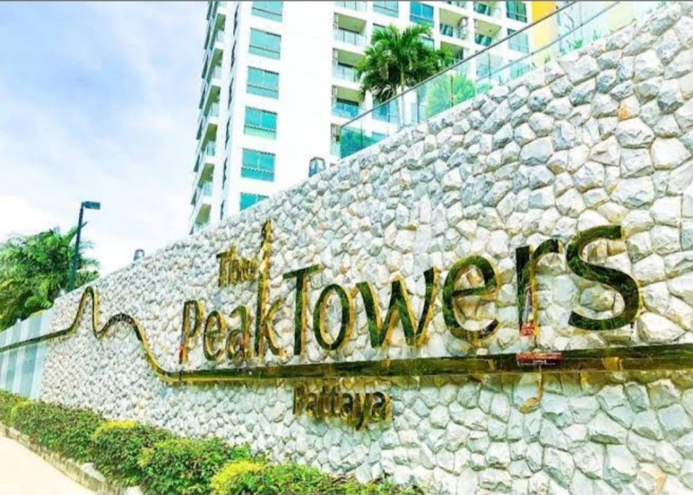 ให้เช่า The peak towers ห้องชั้นสูง วิวทะเล เฟอร์พร้อม ห้องกว้าง รีบจองเลย+++