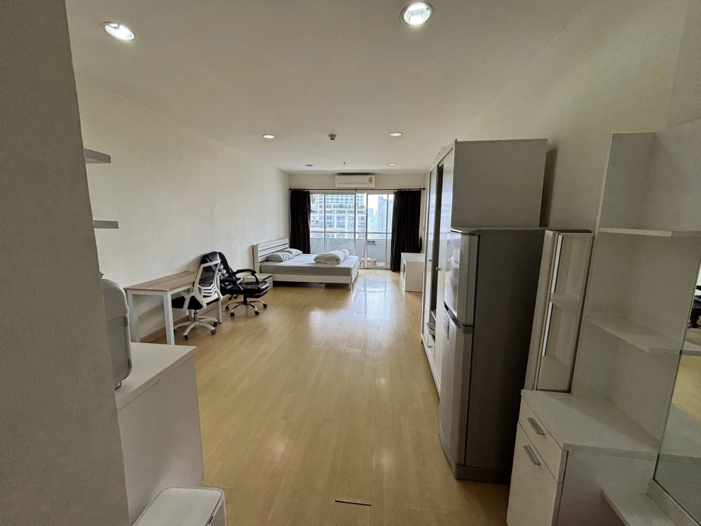 ให้เช่า The Platinum ห้องพร้อมอยู่ เฟอร์ + เครื่องใช้ไฟฟ้าพร้อม จองเลย ห้ามพลาด +++