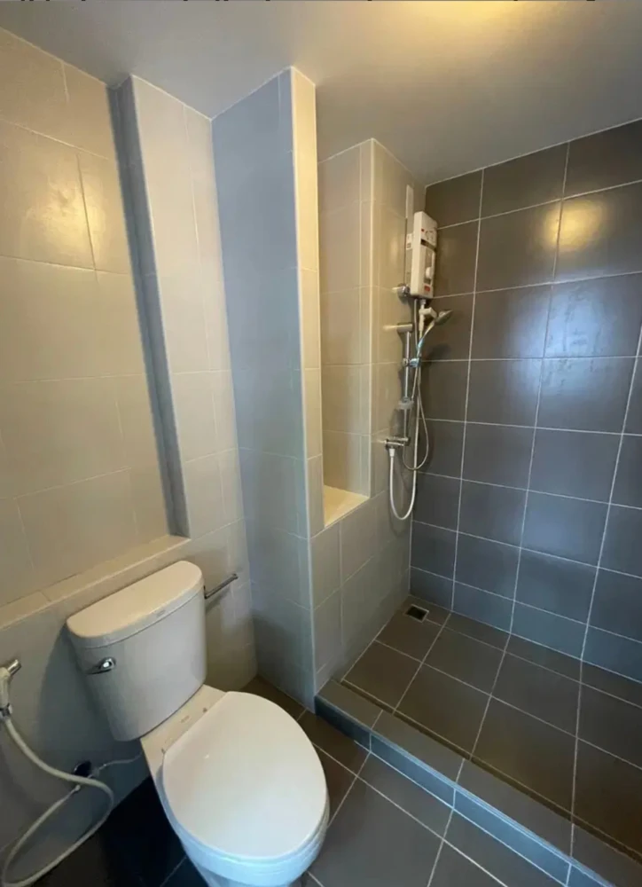 ให้เช่า The Point Condo LaemChabang ชั้น 8 ห้องแต่งครบ น่าอยู่ จองเลย