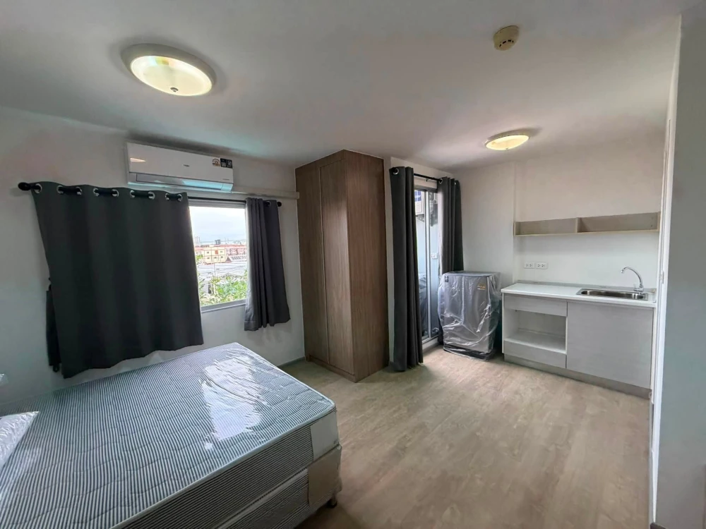 ให้เช่า The Point Condo LaemChabang ห้องชั้น 3 ในทำเลดี มาพร้อมสิ่งอำนวยความสะดวกครบครัน จองเลย
