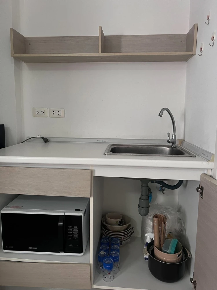 ให้เช่า The Point Condo LaemChabang ห้องชั้น 5 สิ่งอำนวยความสะดวกครบครัน หิ้วกระเป๋าเข้าอยู่ได้เลยจ้า