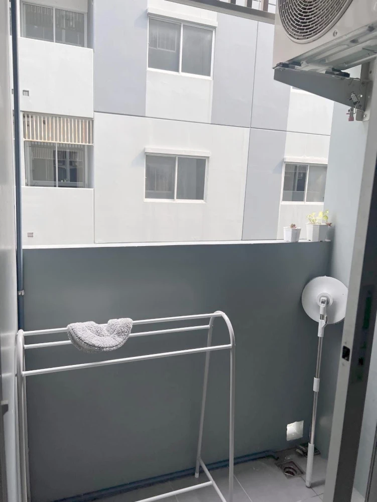 ให้เช่า The Point Condo LaemChabang ห้องชั้น 5 สิ่งอำนวยความสะดวกครบครัน หิ้วกระเป๋าเข้าอยู่ได้เลยจ้า