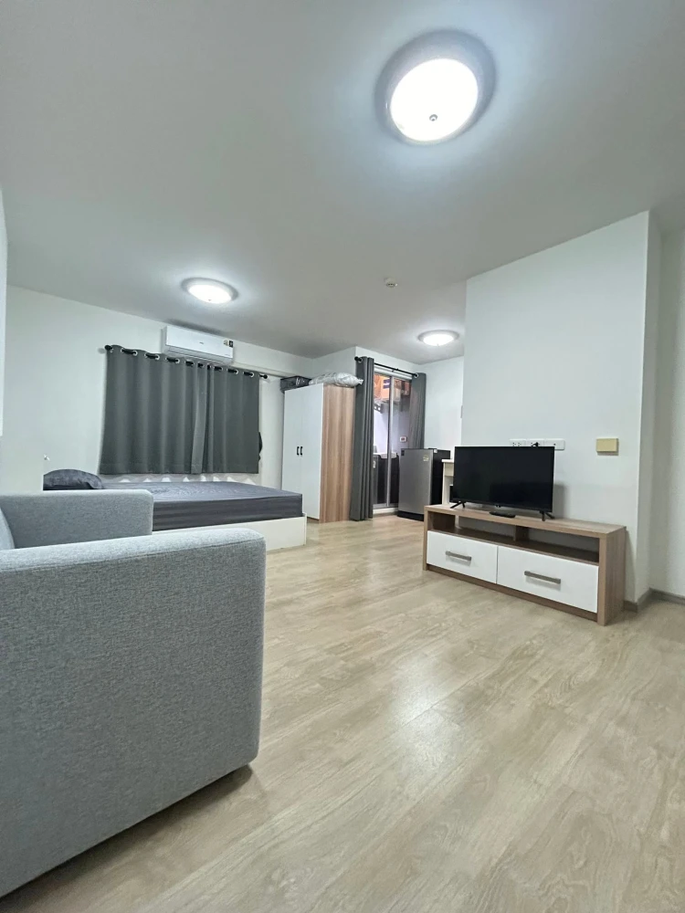 ให้เช่า The Point Condo LaemChabang ห้องน่าอยู่ ทำเลดี มาพร้อมสิ่งอำนวยความสะดวกครบครัน จองด่วน