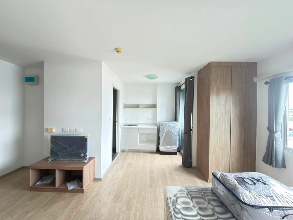 ให้เช่า The Point Condo LaemChabang ห้องน่าอยู่ มาพร้อมเครื่องซักผ้าและเฟอร์ครบครัน จองเลย