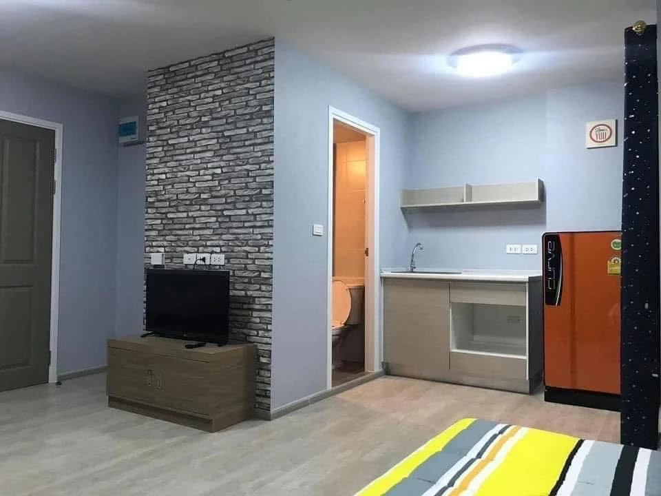 ให้เช่า The Point Condo LaemChabang ห้องพร้อมเข้าอยู่ เฟอร์พร้อม ราคาสบายกระเป๋า จองเลย