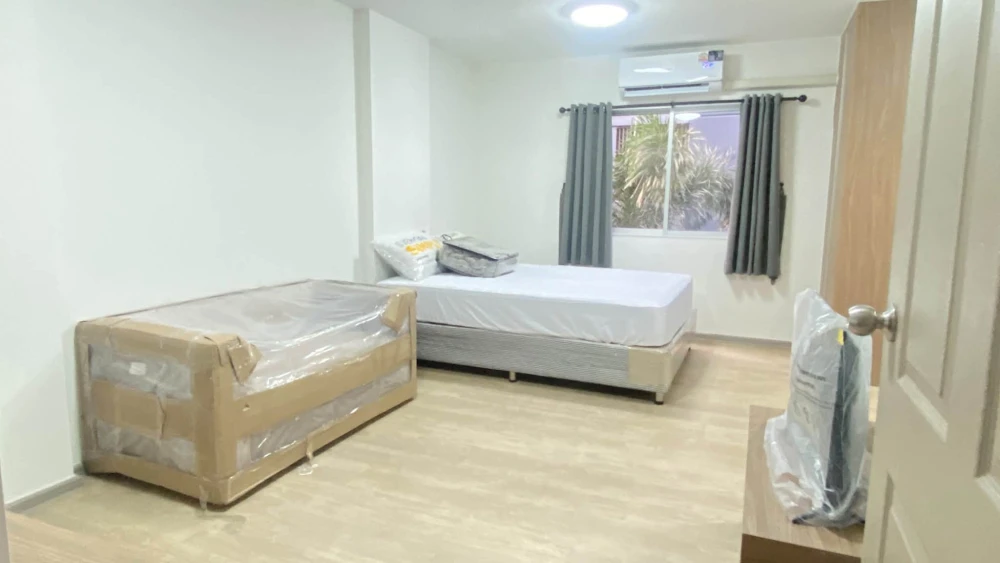 ให้เช่า The Point Condo LaemChabang ห้องสตูดิโอ ชั้น 5 ทำเลดี เดินทางสะดวก ห้ามพลาด