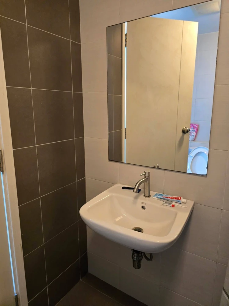 ให้เช่า The Point Condo LaemChabang ห้องสตูดิโอ มาพร้อมสิ่งอำนวยความสะดวกครบครัน รีบจองเลยจ้า