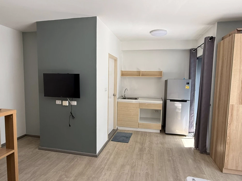 ให้เช่า The Point Condo Rangsit-Klong 6 ชั้น 5 ห้องแต่งครบ น่าอยู่ จองเลย