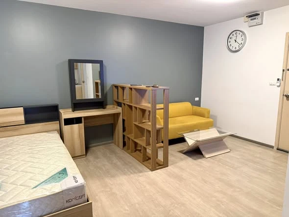 ให้เช่า The Point Condo Rangsit-Klong 6 ชั้น 5 ห้องแต่งครบ น่าอยู่ จองเลย