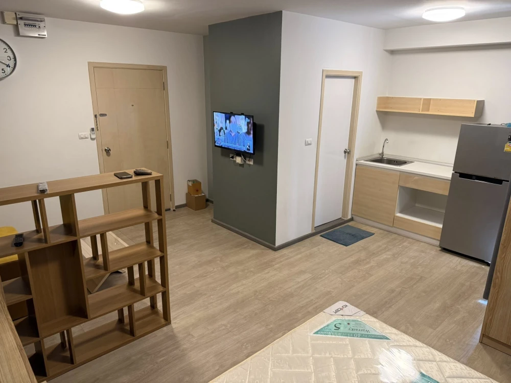 ให้เช่า The Point Condo Rangsit-Klong 6 ชั้น 5 ห้องแต่งครบ น่าอยู่ จองเลย